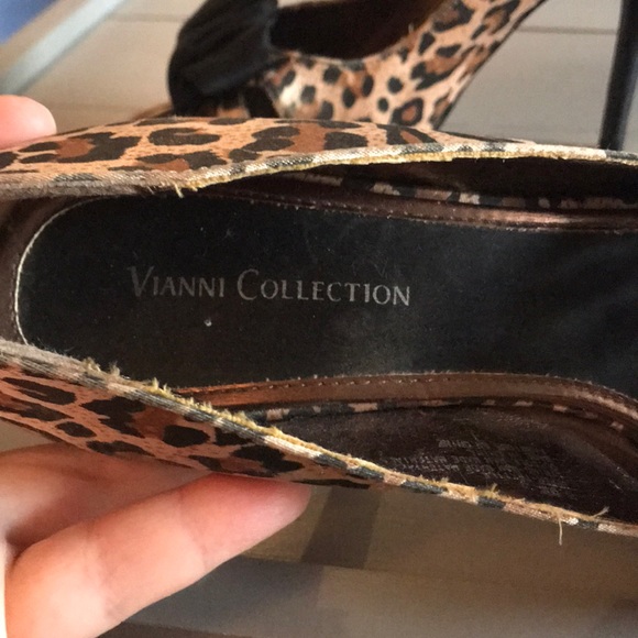 Vianni Collection Leopard Print Pump Heel Size 8.5 - Picture 4 of 16